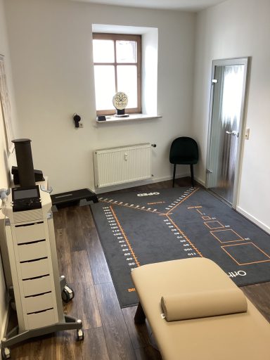Behandlungsraum Behandlungsraum bei Medius